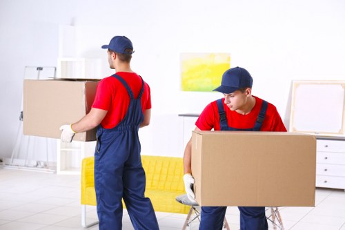 Moving truck service for homes and flats in Acton